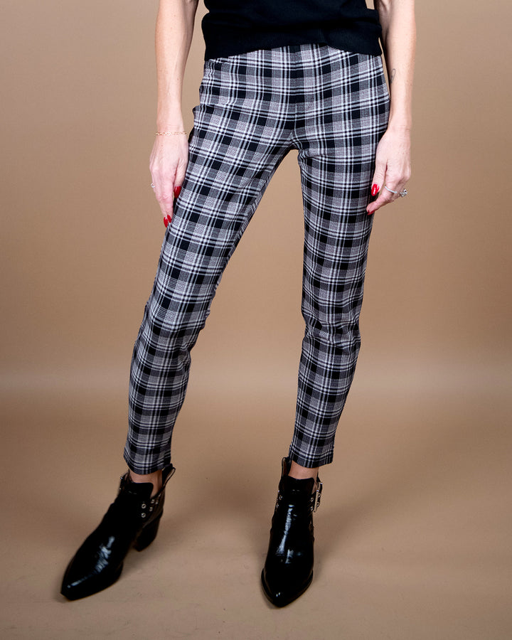 Plaid Runway Legging