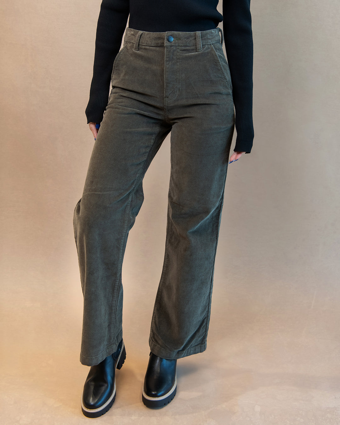 Wide Leg Corduroy Trouser